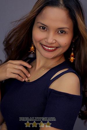 Philippines women